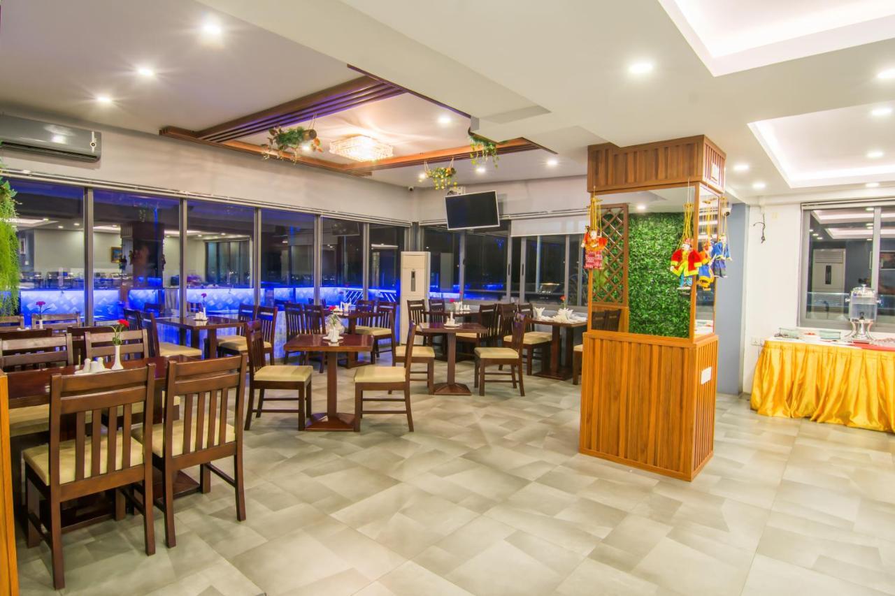 Botahtaung Hotel Yangon Extérieur photo
