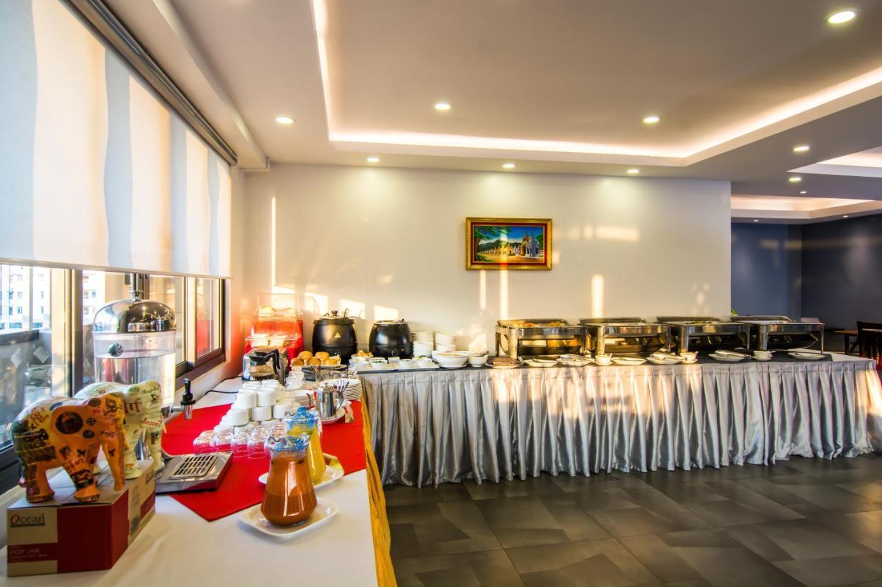 Botahtaung Hotel Yangon Extérieur photo